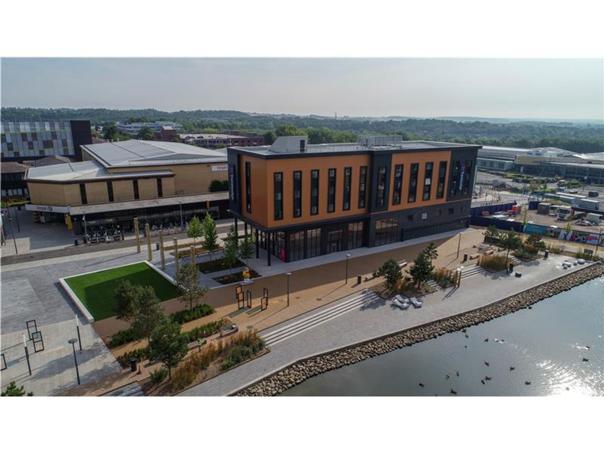 To Let TELFORD, Bar/Restaurant Unit, Southwater, TF3 4JQ PropList