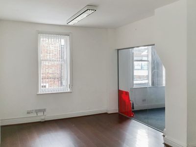 Property Image for First Floor Offices | Central Buildings | Middlegate | Newark | Notts | NG24 1AG