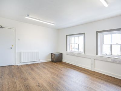 Property Image for South Square House | 4 South Square | Boston | Lincolnshire | PE21 6JU
