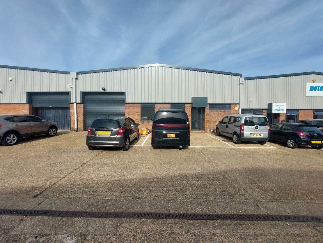 Unit 4, Hazelwood Trading Estate, Dominion Way, Worthing, West Sussex, BN14 8LU