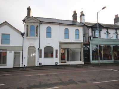 Property Image for Unit 5, 202-204 Worcester Road, Malvern, Worcestershire, WR14 1AG