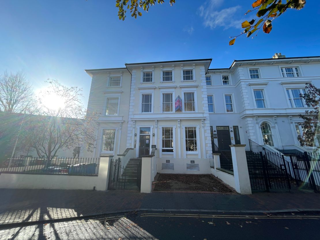 1 Mount Ephraim Road, Tunbridge Wells, Kent, TN1 1ET