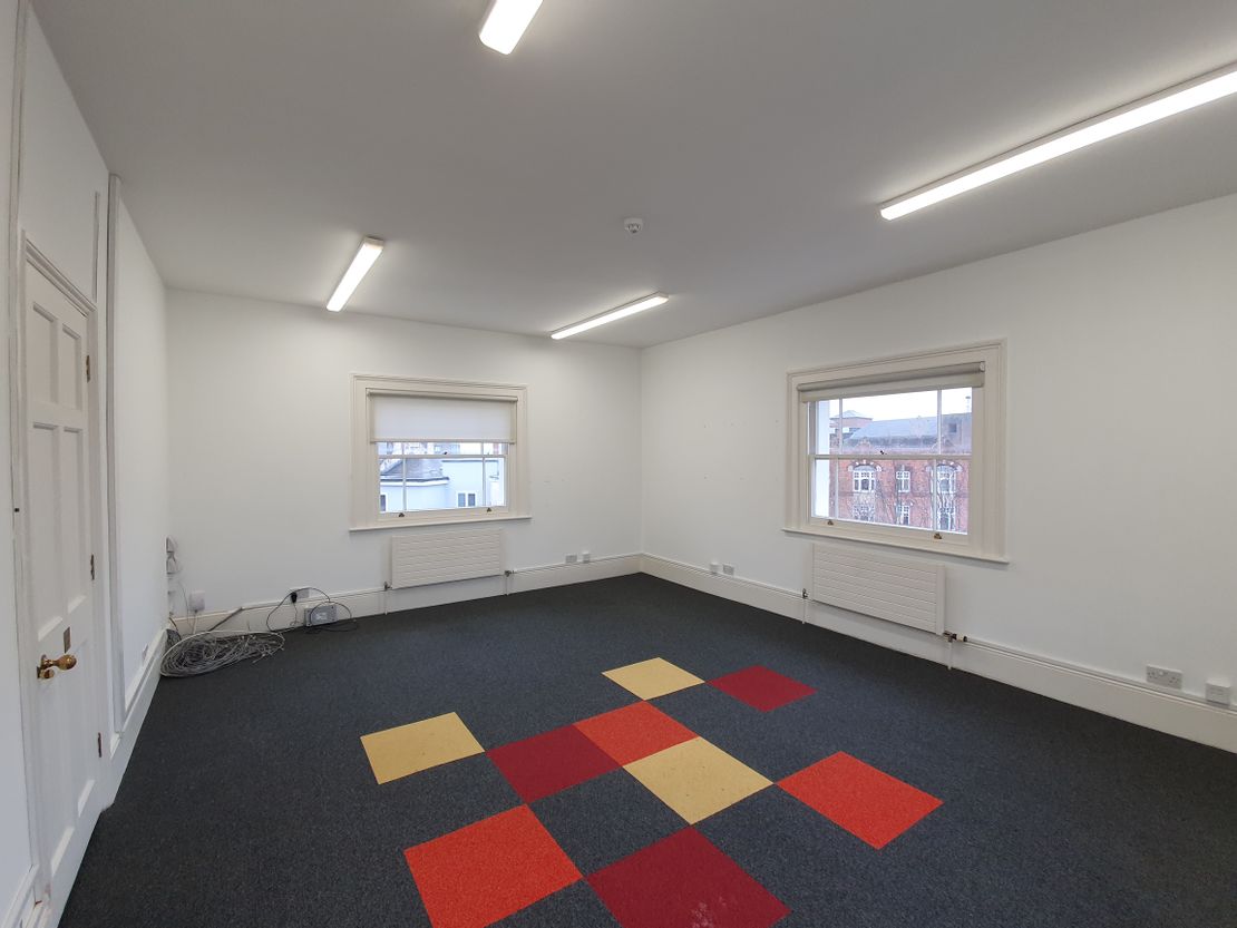 1 Mount Ephraim Road, Tunbridge Wells, Kent, TN1 1ET
