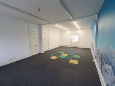 Property Image for 1 Mount Ephraim Road, Tunbridge Wells, Kent, TN1 1ET