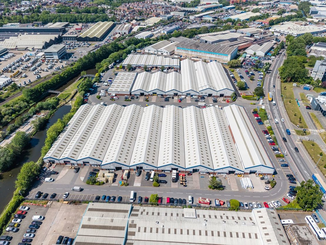Kelvin Way Trading Estate, Kelvin Way, West Bromwich, West Midlands, B70 7TP