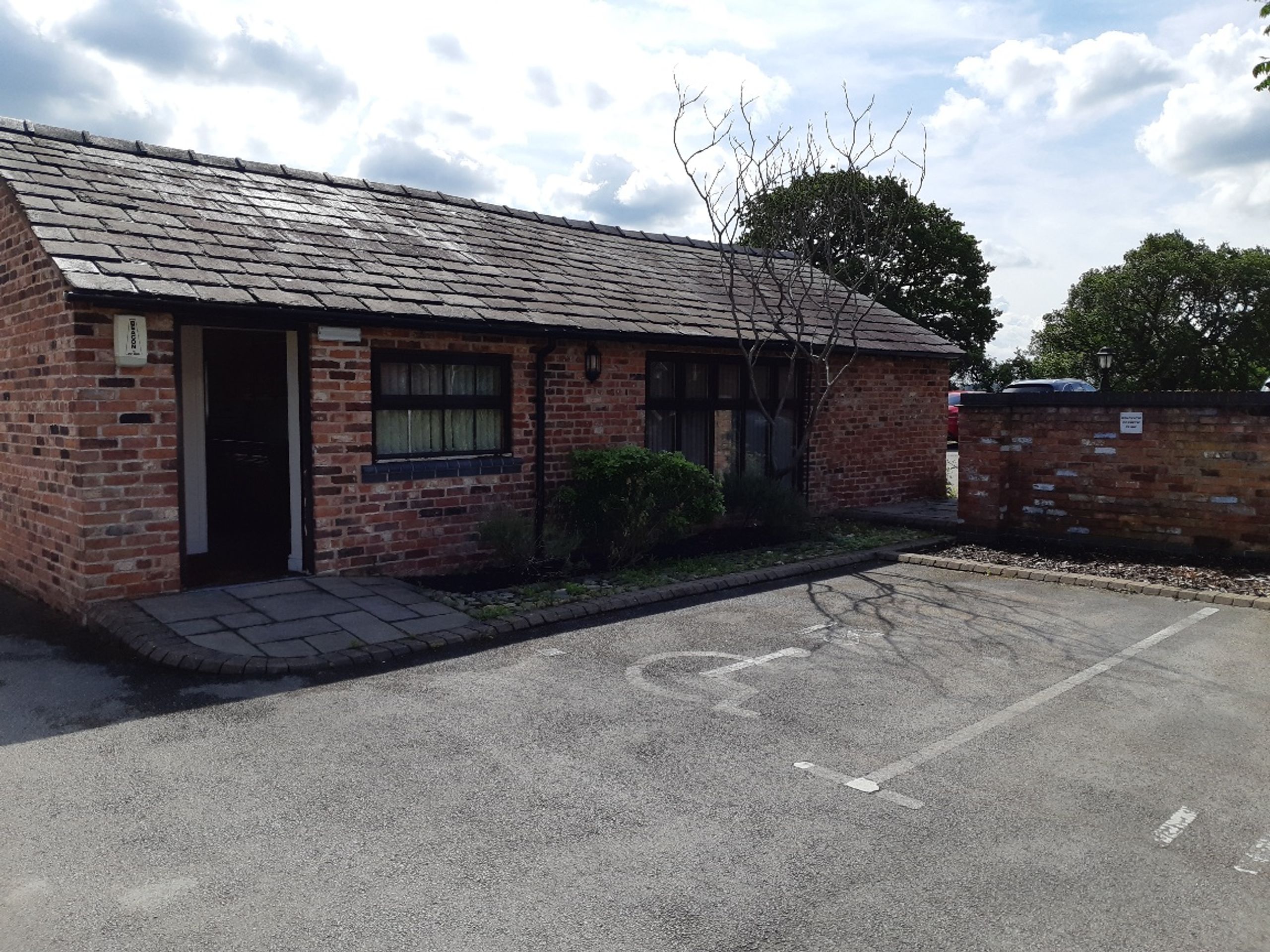 To Let 4B Cherry Tree Farm, Cherry Tree Lane, Rostherne, Altrincham
