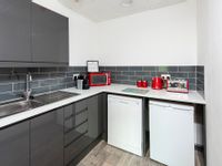 Property Image for 8 Abbots Park, Preston Brook, Runcorn WA7 3GH, UK