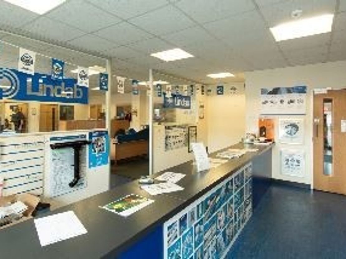 14 Mosley Rd, Stretford, Manchester M17 1NY, UK