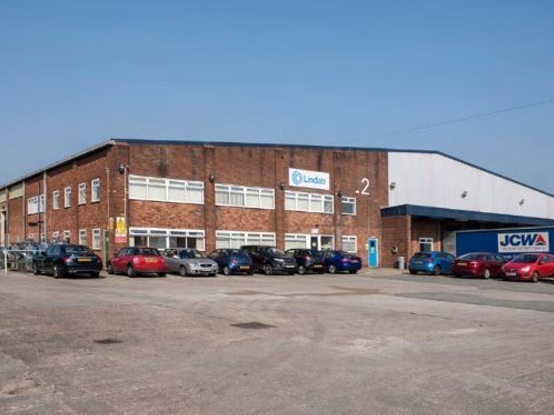 2 Hattons Rd, Stretford, Manchester M17 1PS, UK