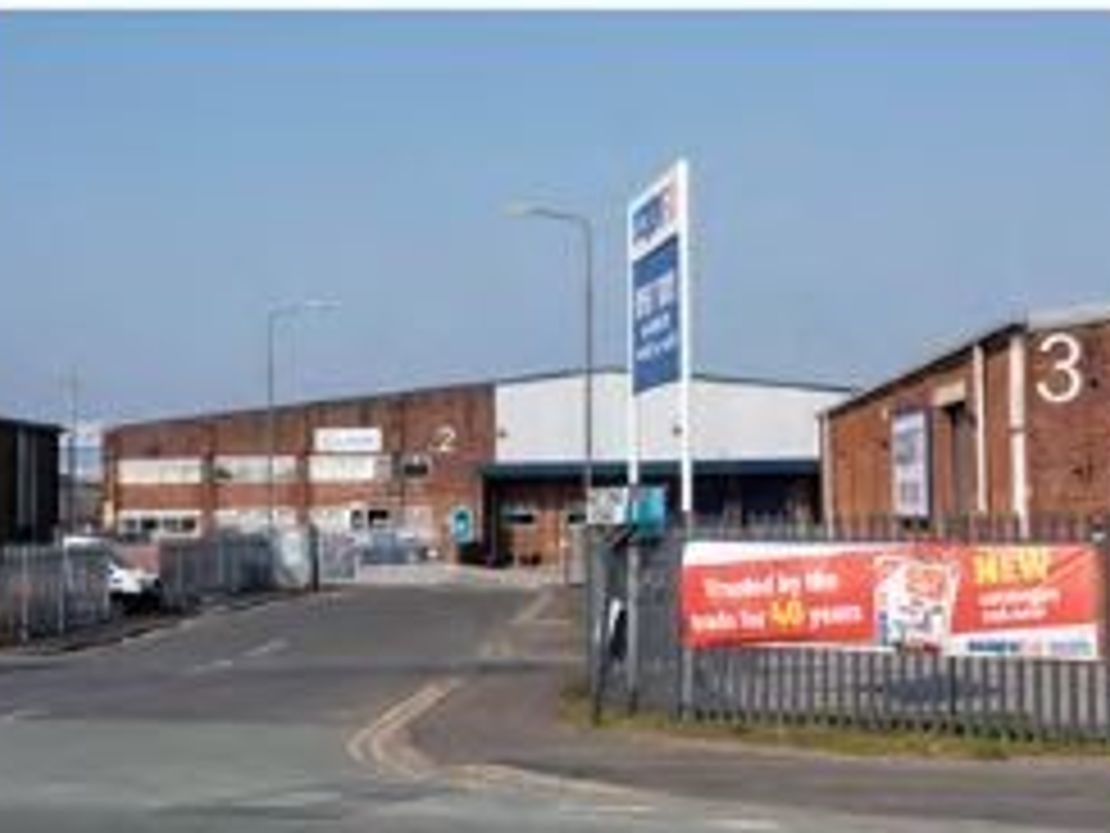 2 Hattons Rd, Stretford, Manchester M17 1PS, UK