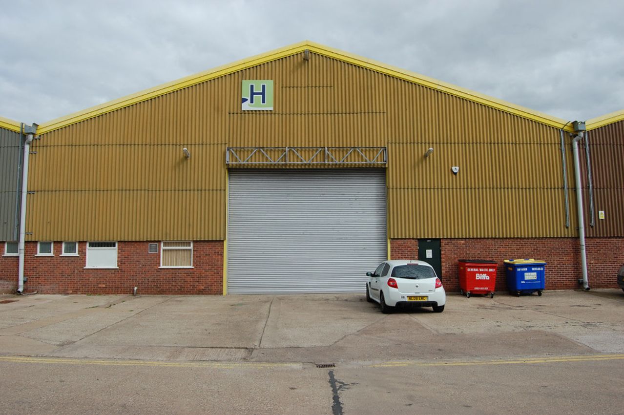 To Let Unit V&W, Riverside Industrial Estate, Atherstone St, Fazeley