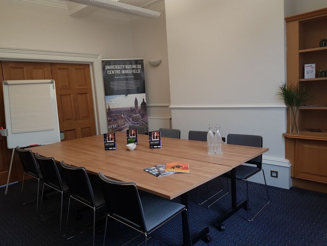 2 Bond Terrace, Wakefield WF1 2HW, UK