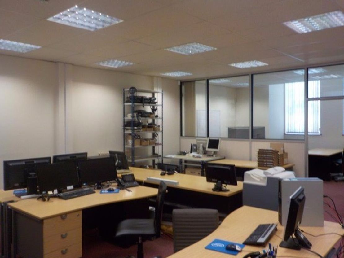 8 South St, Reading RG1 4QS, UK