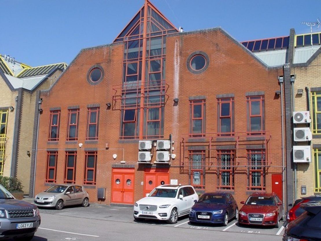 8 South St, Reading RG1 4QS, UK