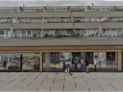 Property Image for 318 Hornsey Rd, Finsbury Park, London N7 7HE, UK