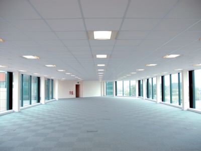Property Image for Ski Centre, Binfield, Bracknell RG12 8TN, UK