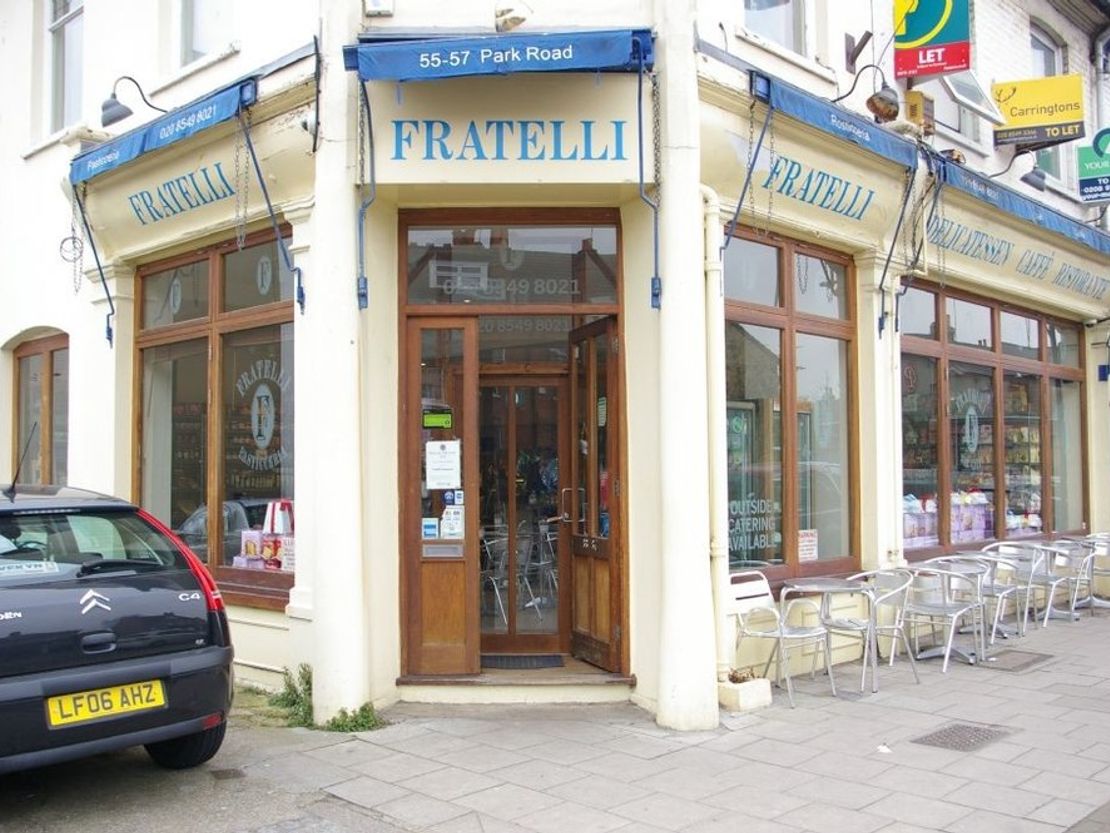 45 Park Rd, Kingston upon Thames KT2 6DB, UK