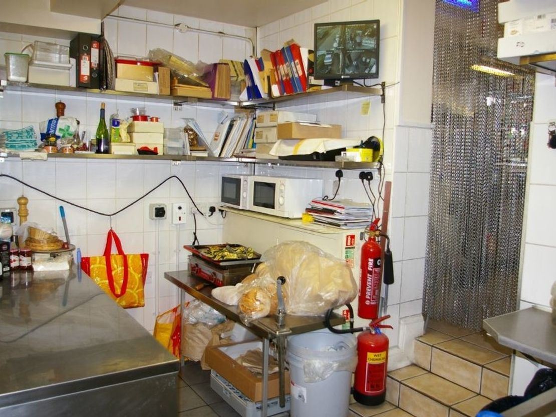 45 Park Rd, Kingston upon Thames KT2 6DB, UK