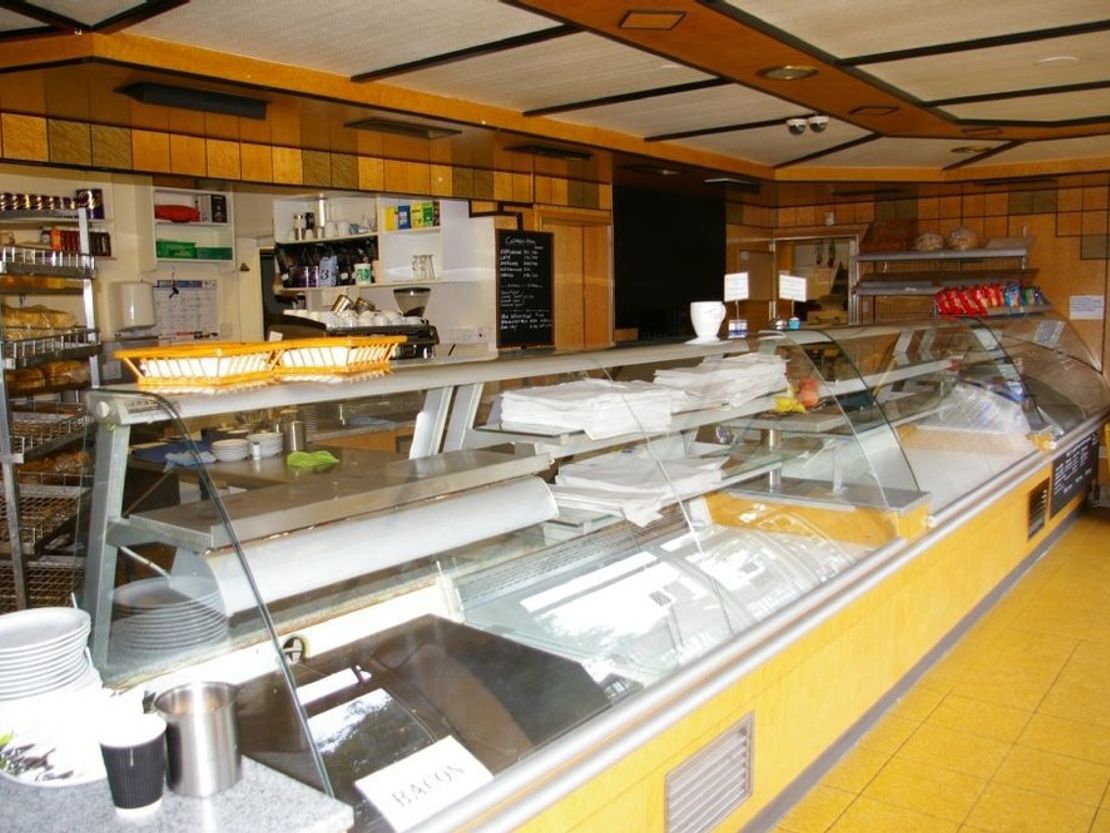 4 Station Rd, Stoke D'Abernon, Cobham KT11 3BN, UK