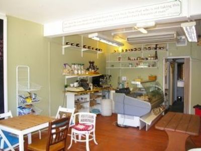 Property Image for 2 Stroud Cres, Wimbledon, London SW15 3EJ, UK