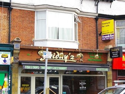 Property Image for The Courtyard, 95 Hersham Rd, Walton-on-Thames KT12 1RN, UK