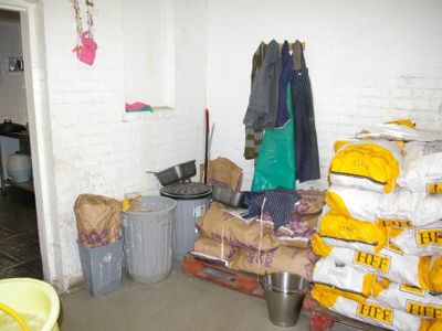 Property Image for The Courtyard, 95 Hersham Rd, Walton-on-Thames KT12 1RN, UK