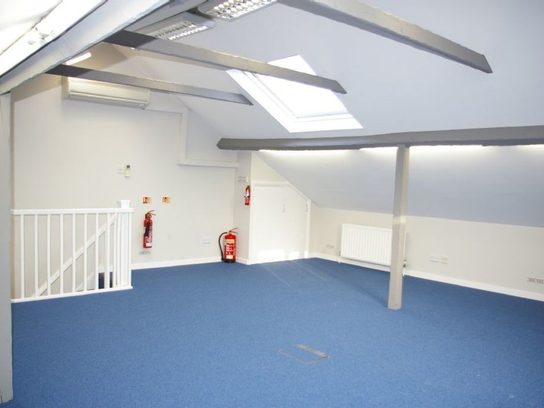 5 South Rd, Weybridge KT13 9DZ, UK