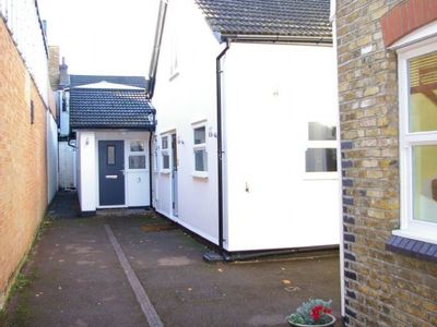 Property Image for 5 South Rd, Weybridge KT13 9DZ, UK