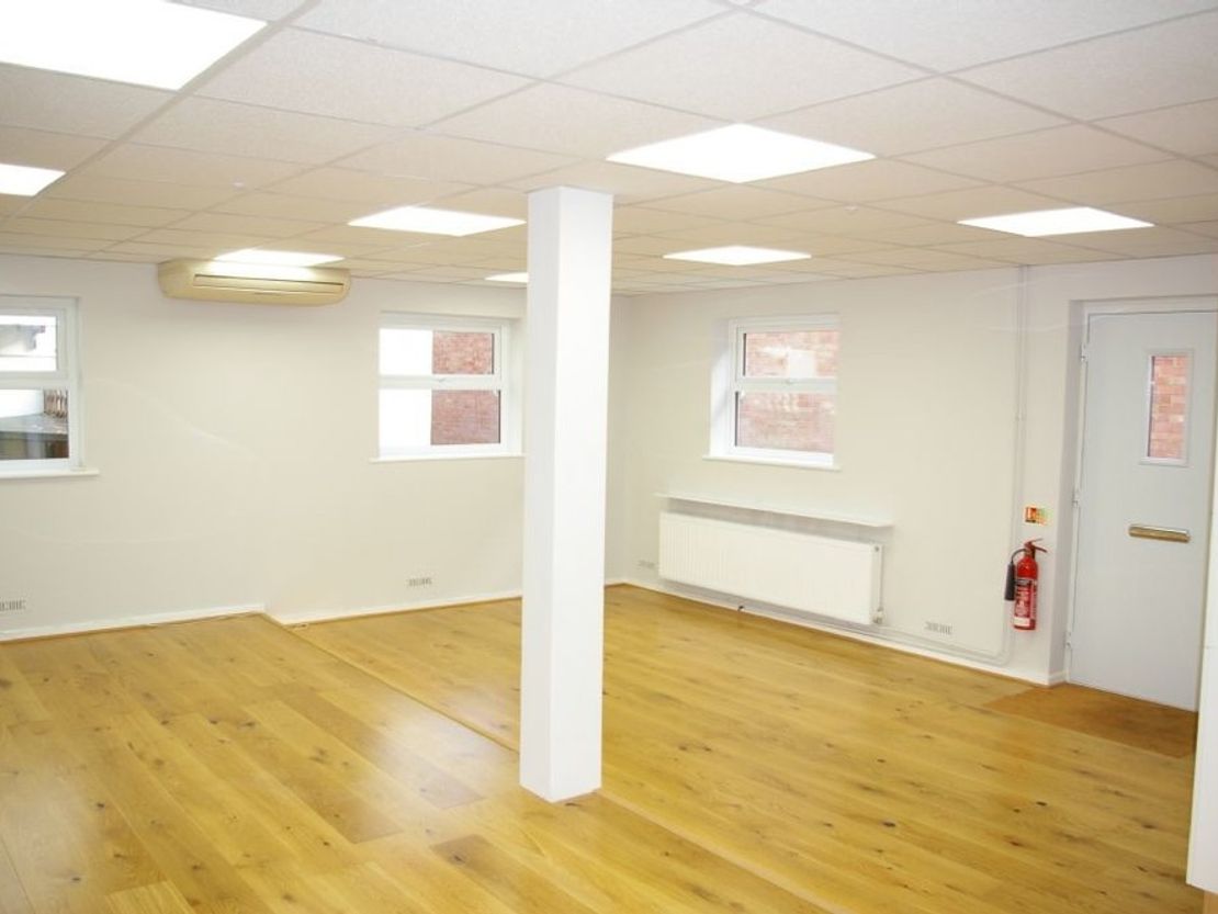 5 South Rd, Weybridge KT13 9DZ, UK