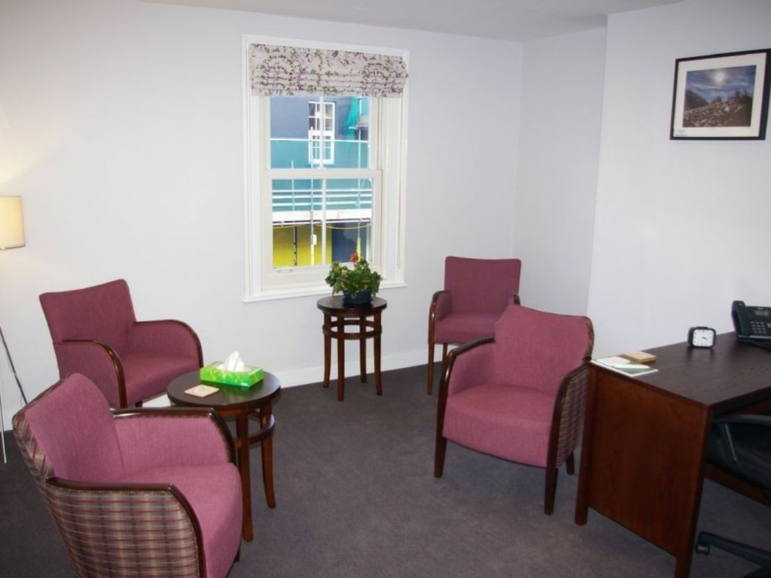 Regency House, 18 Church St, Esher KT10 8QS, UK