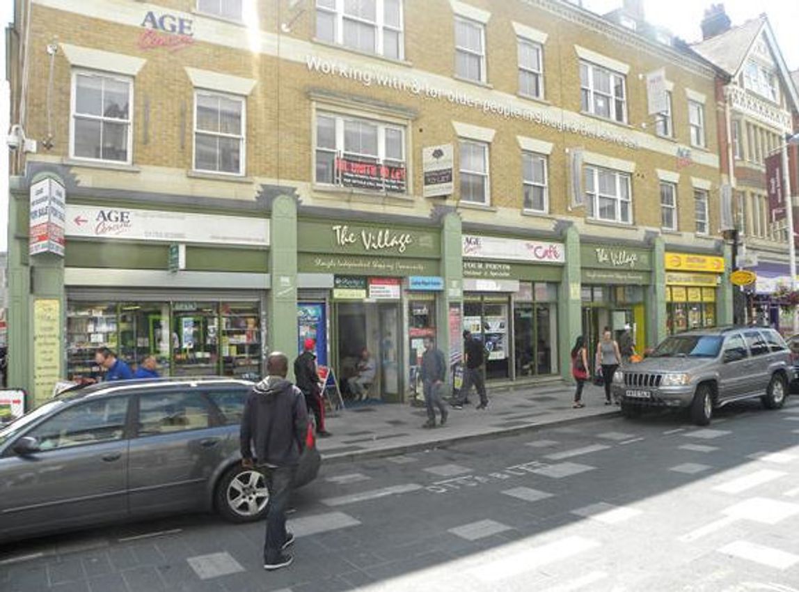 To Let 98A High St, Slough SL1 1HL, UK PropList