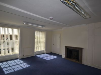Property Image for 16 Newland St, Witham CM8 2AP, UK