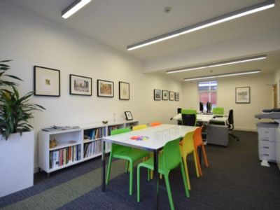 Property Image for 14 Newton Rd, Altrincham WA14 1LY, UK