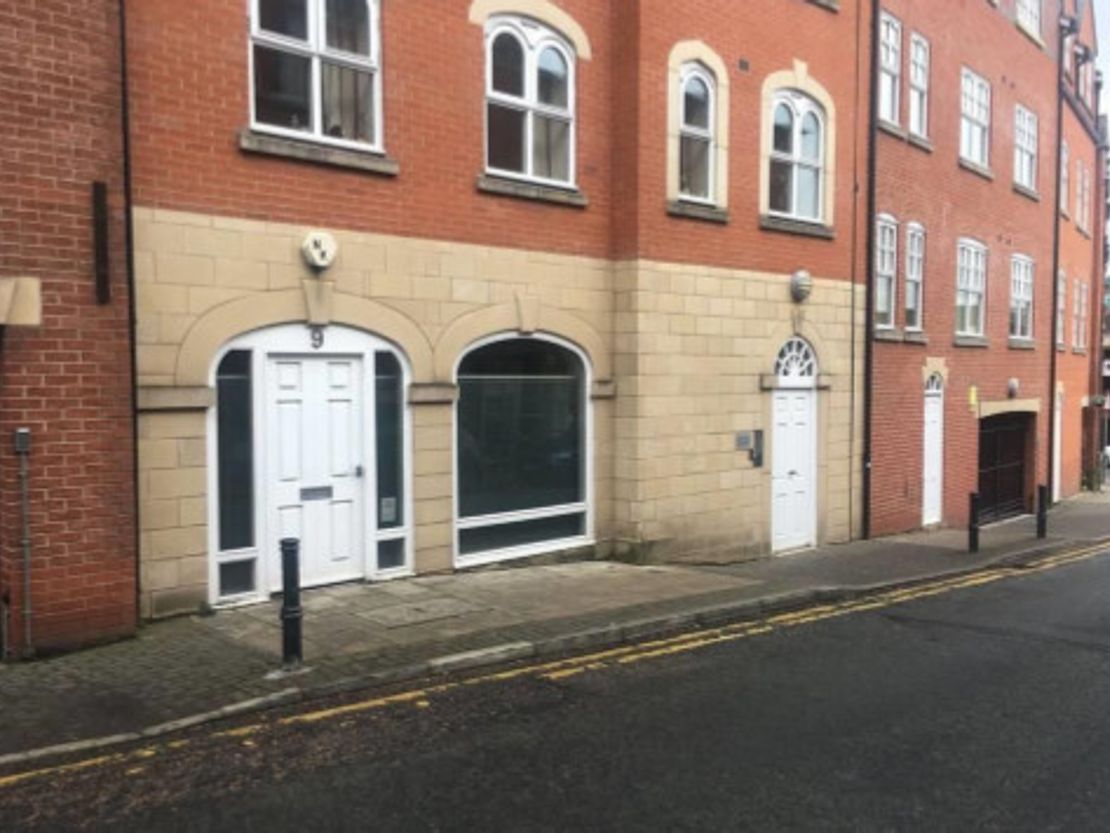 19 Kingsway, Altrincham WA14 1PN, UK