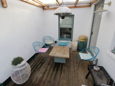 Property Image for 2 Brewery Terrace, Saundersfoot SA69 9HG, UK