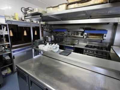 Property Image for 2 Brewery Terrace, Saundersfoot SA69 9HG, UK