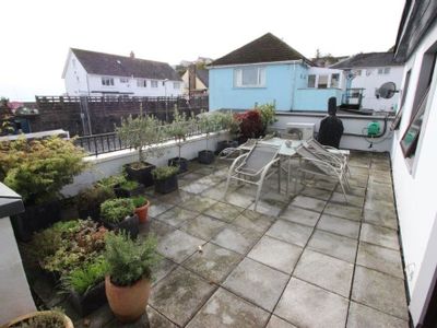 Property Image for 2 Brewery Terrace, Saundersfoot SA69 9HG, UK