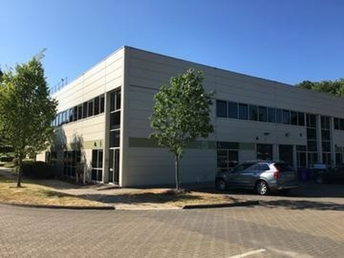 1 Byewaters, Watford WD18 8WH, UK