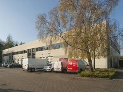 Property Image for 1 Byewaters, Watford WD18 8WH, UK