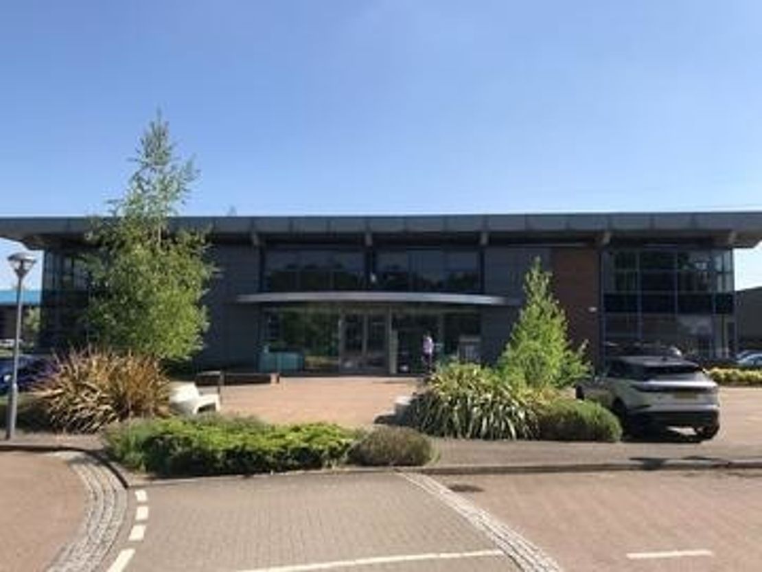 beaufort house, Elstree, Borehamwood WD6 3BS, UK
