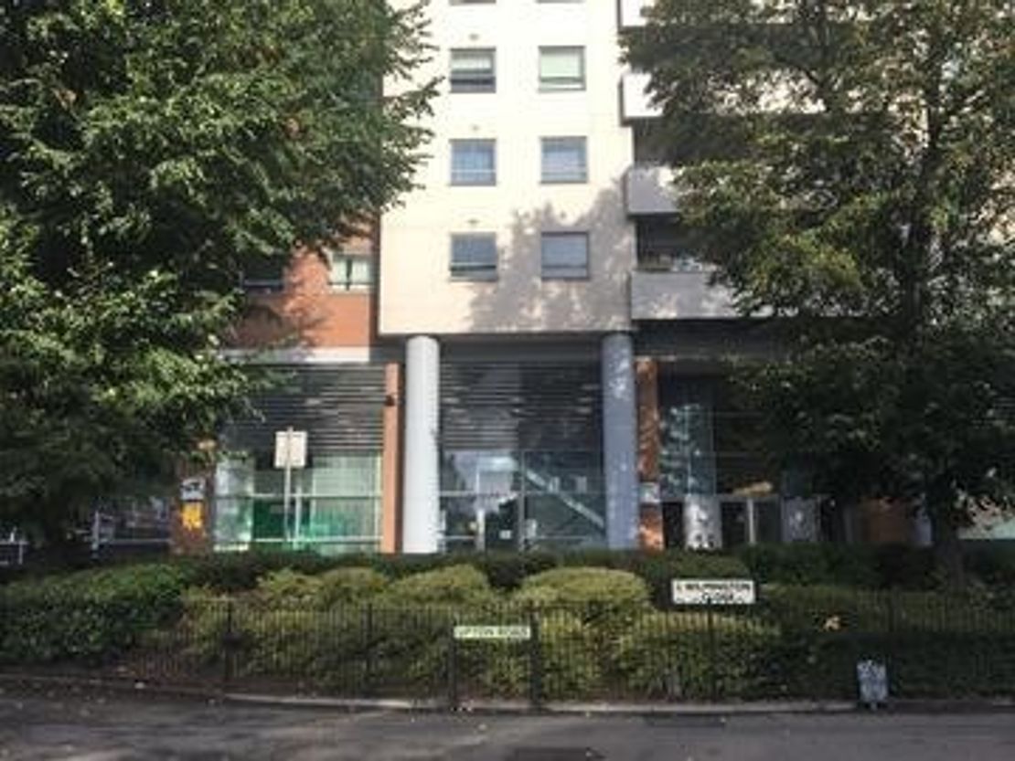 Spa Isha, Upton Road Medical Centre, Colne House, 21 Upton Rd,, Watford WD18 0JP, UK