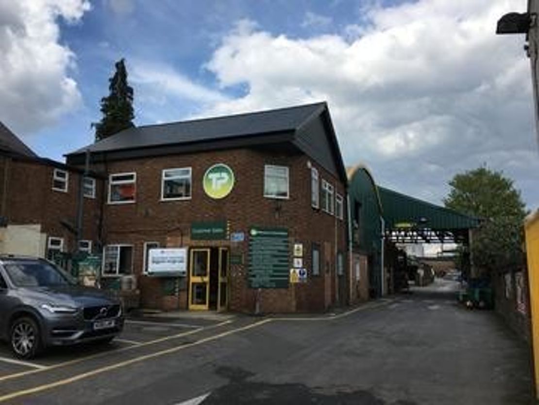 75 Market St, Watford WD18 0PR, UK