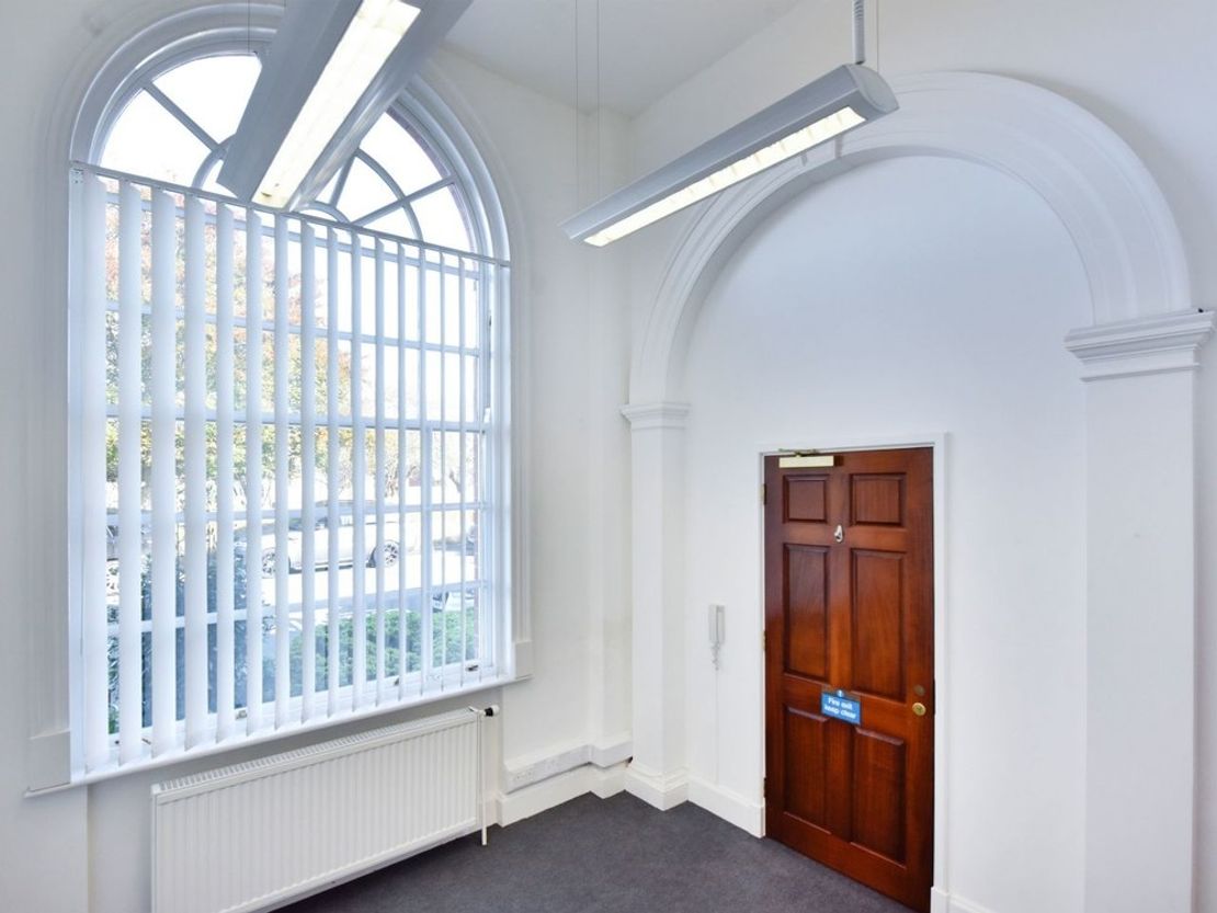 Mersey House, Speke Rd, Garston, Liverpool L19 2PH, UK