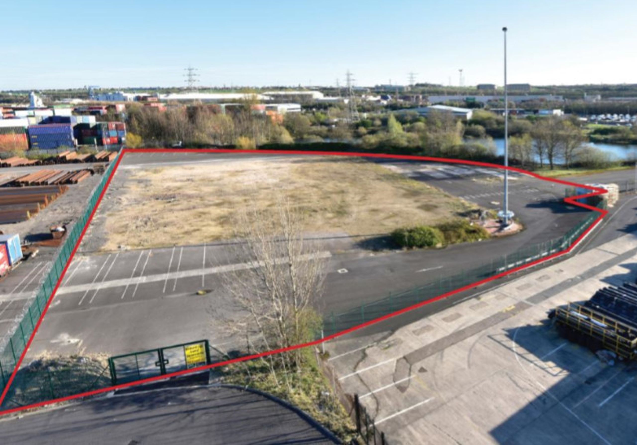 To Let 5 Skelton Grange Rd, Leeds LS10 1RZ, UK PropList