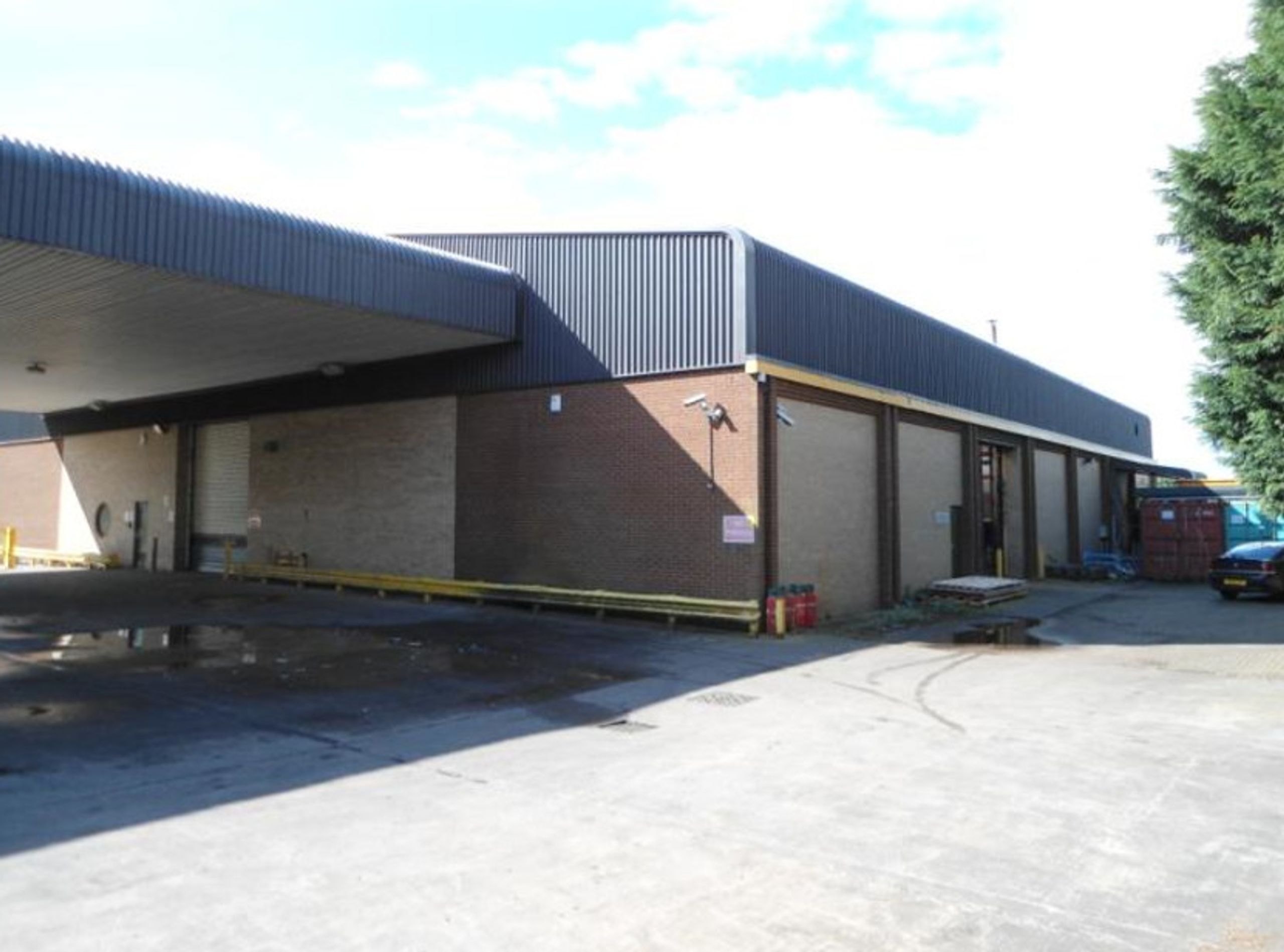 To Let 2, Silver Royd Business park, Silver Royd Hill, Leeds LS12 4QQ