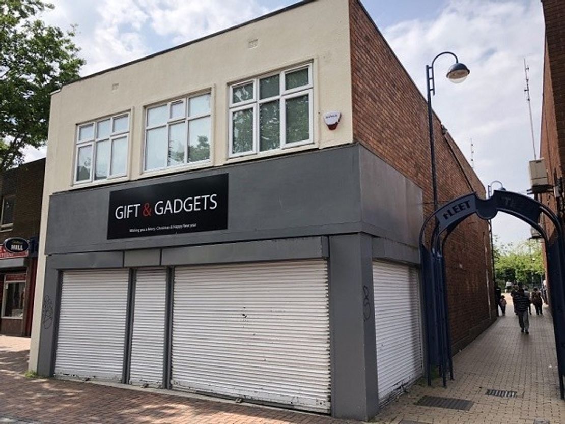 10 Broad St, Bilston WV14 0BP, UK