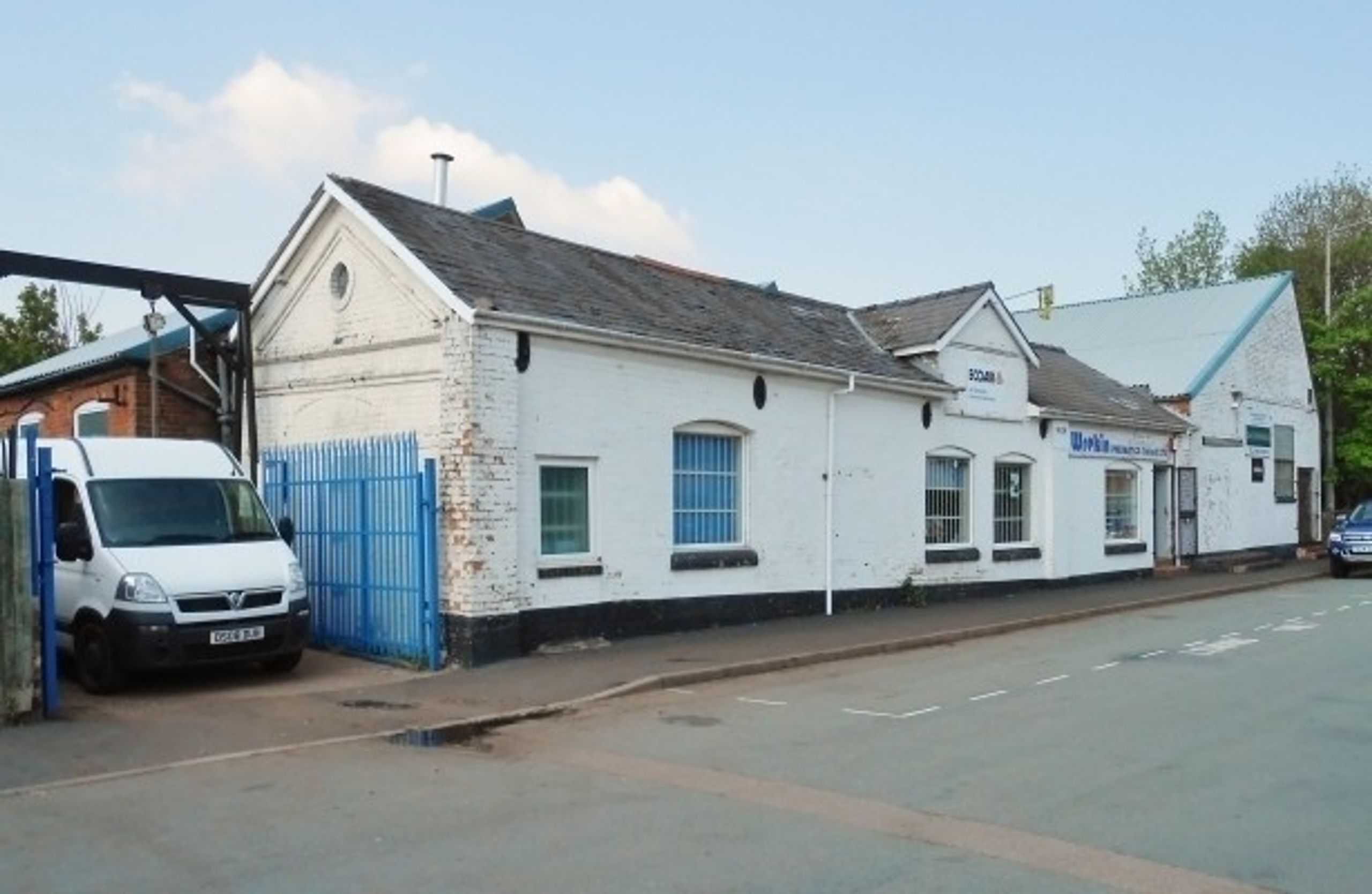 For Sale 199 Doseley Rd, Dawley, Telford TF4 3AZ, UK PropList