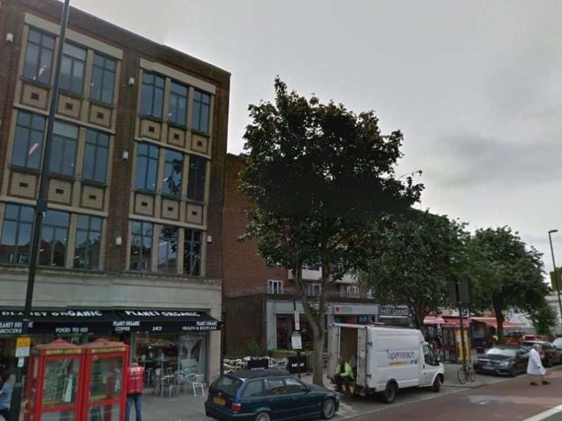 58 Essex Rd, London N1 8LR, UK