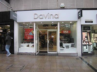 Property Image for 222 High St, Bromley BR1 1PQ, UK