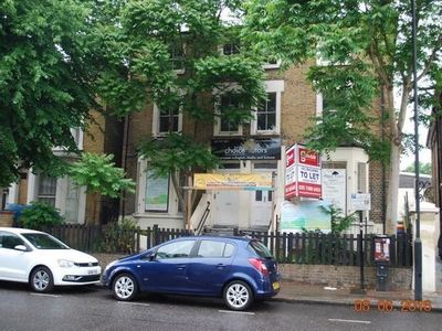 Property Image for 5 Gresham Rd, Coldharbour, London SW9 7PH, UK
